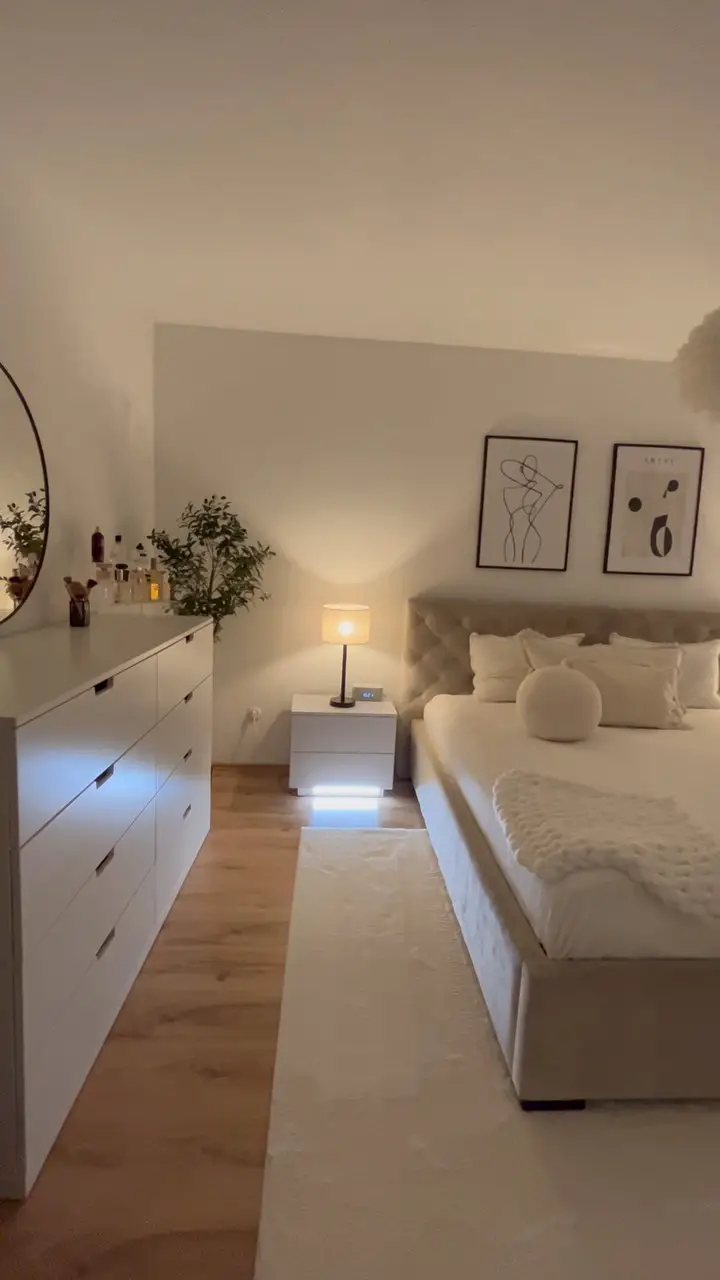 white bedroom decor