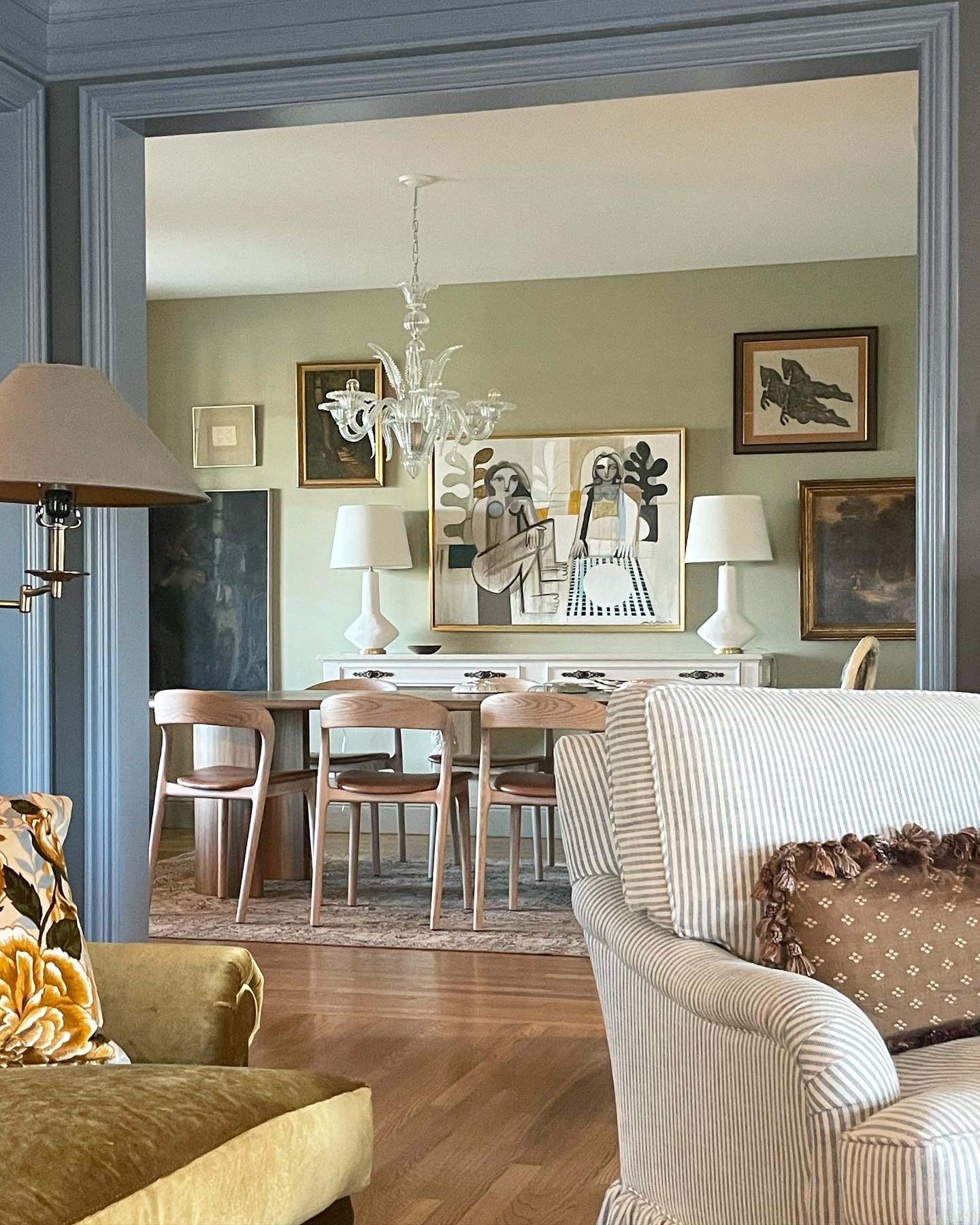 dining room gallery wall