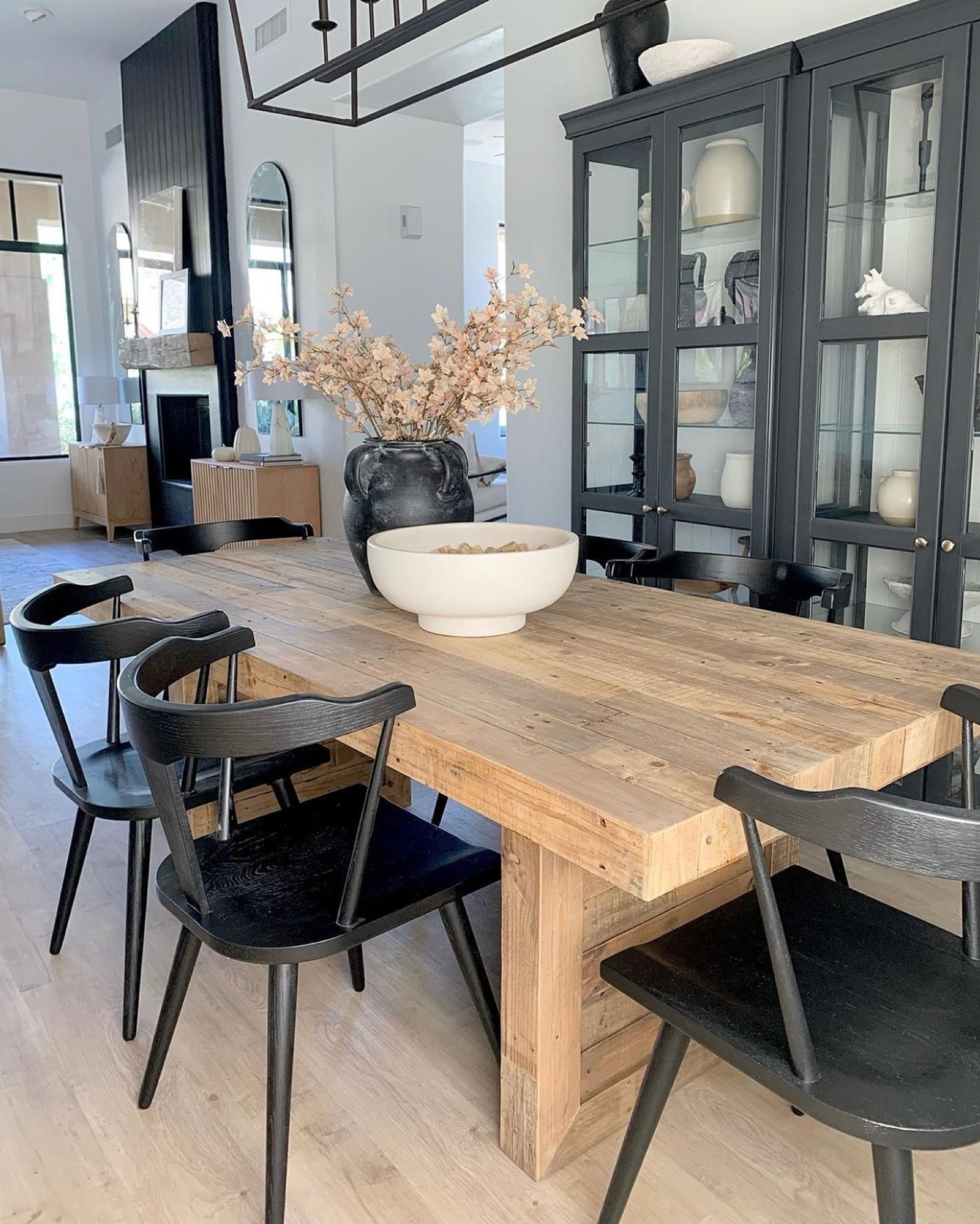 black dining room decor