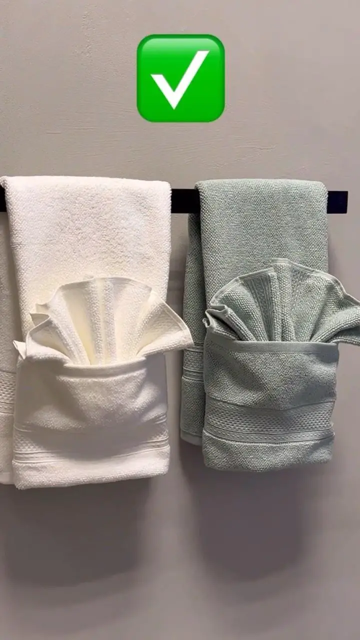bathroom towel decor