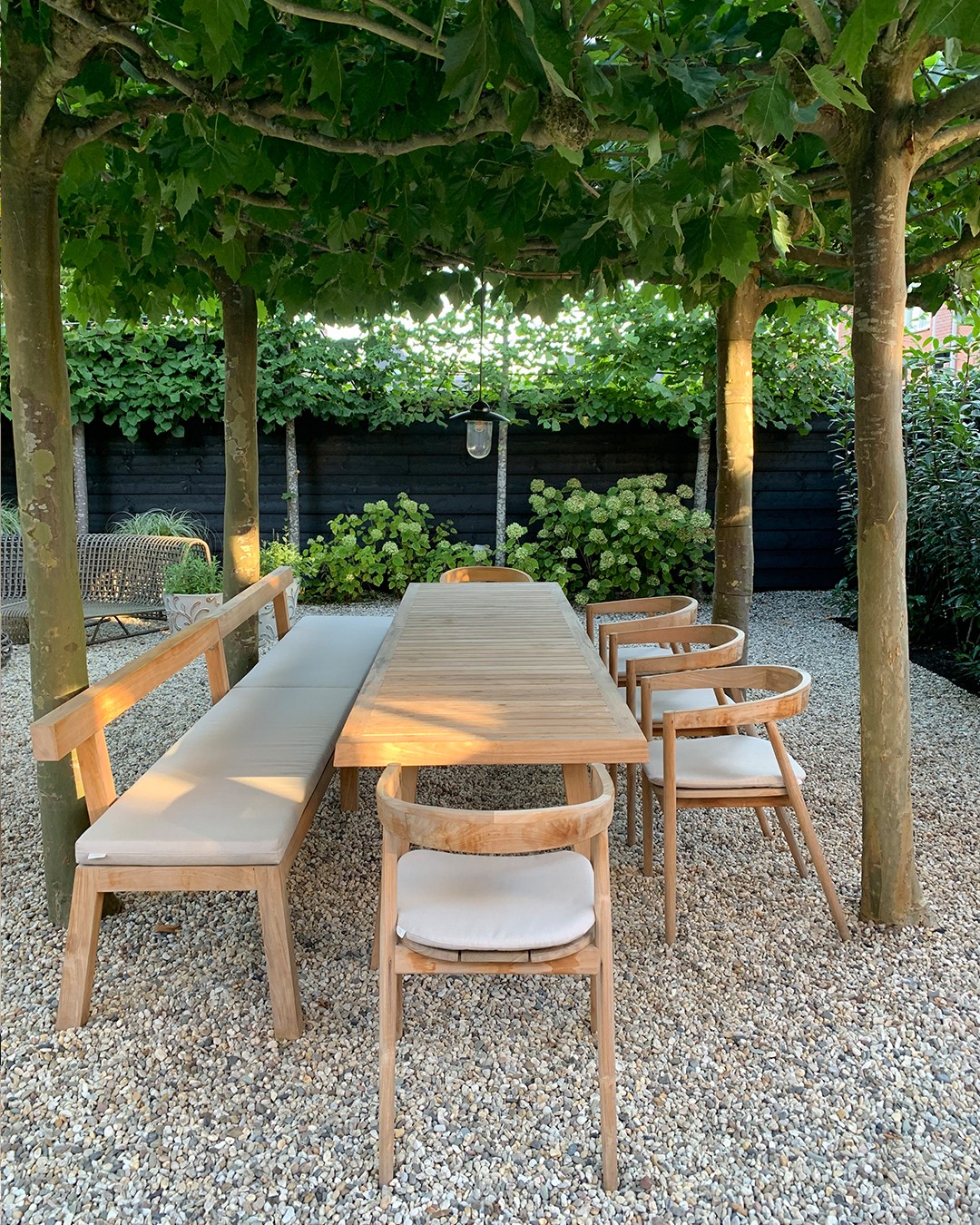 garden seating ideas