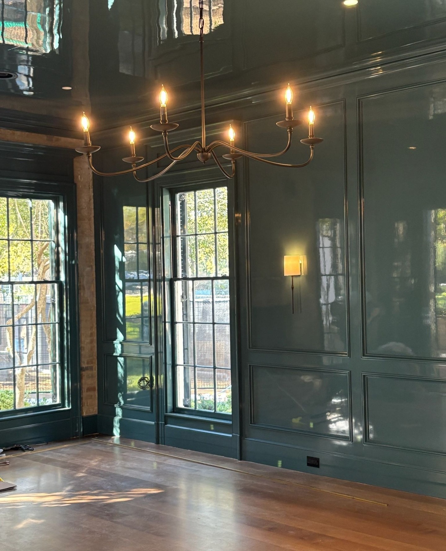 formal dining room decor