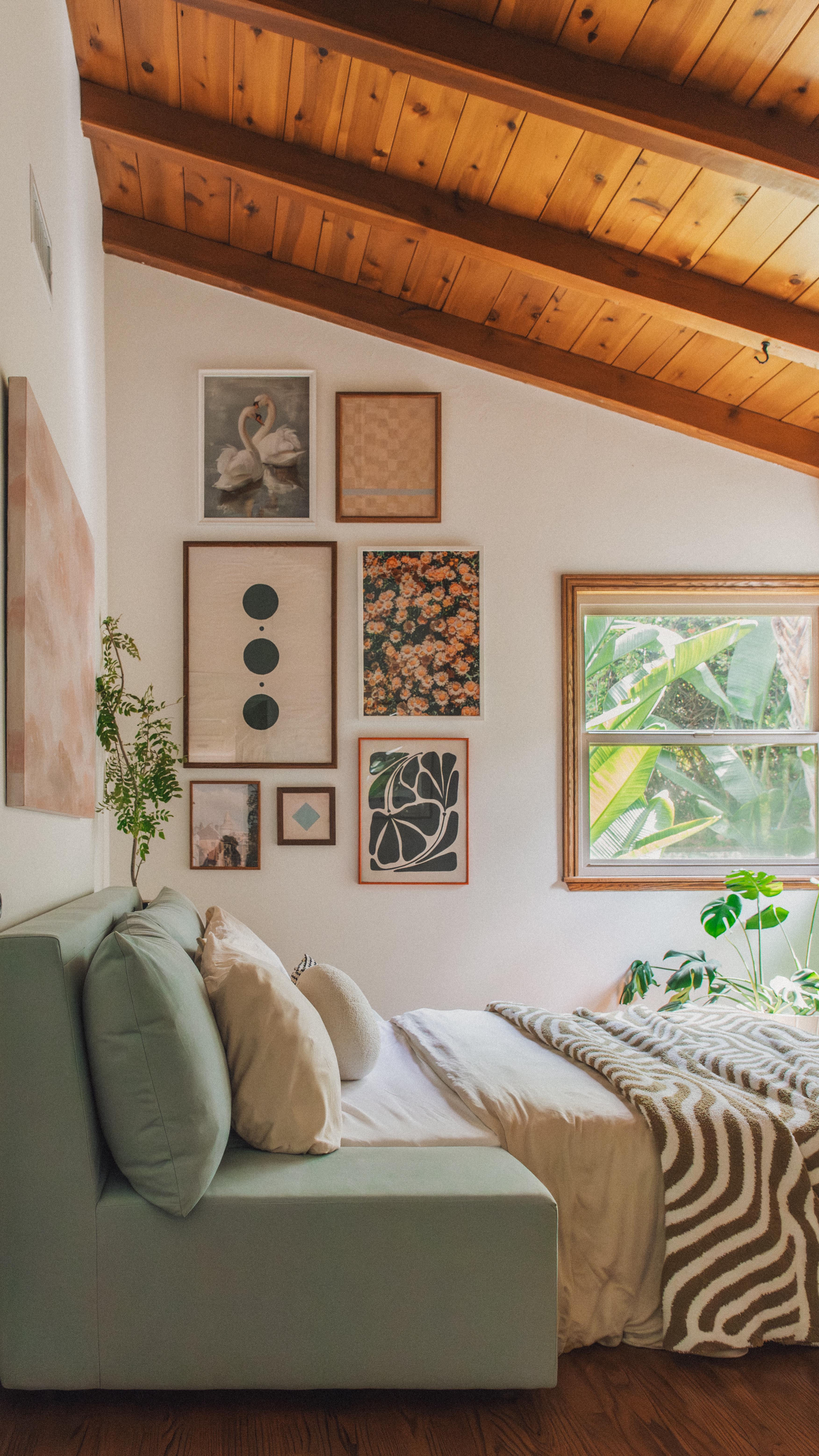 bedroom gallery wall