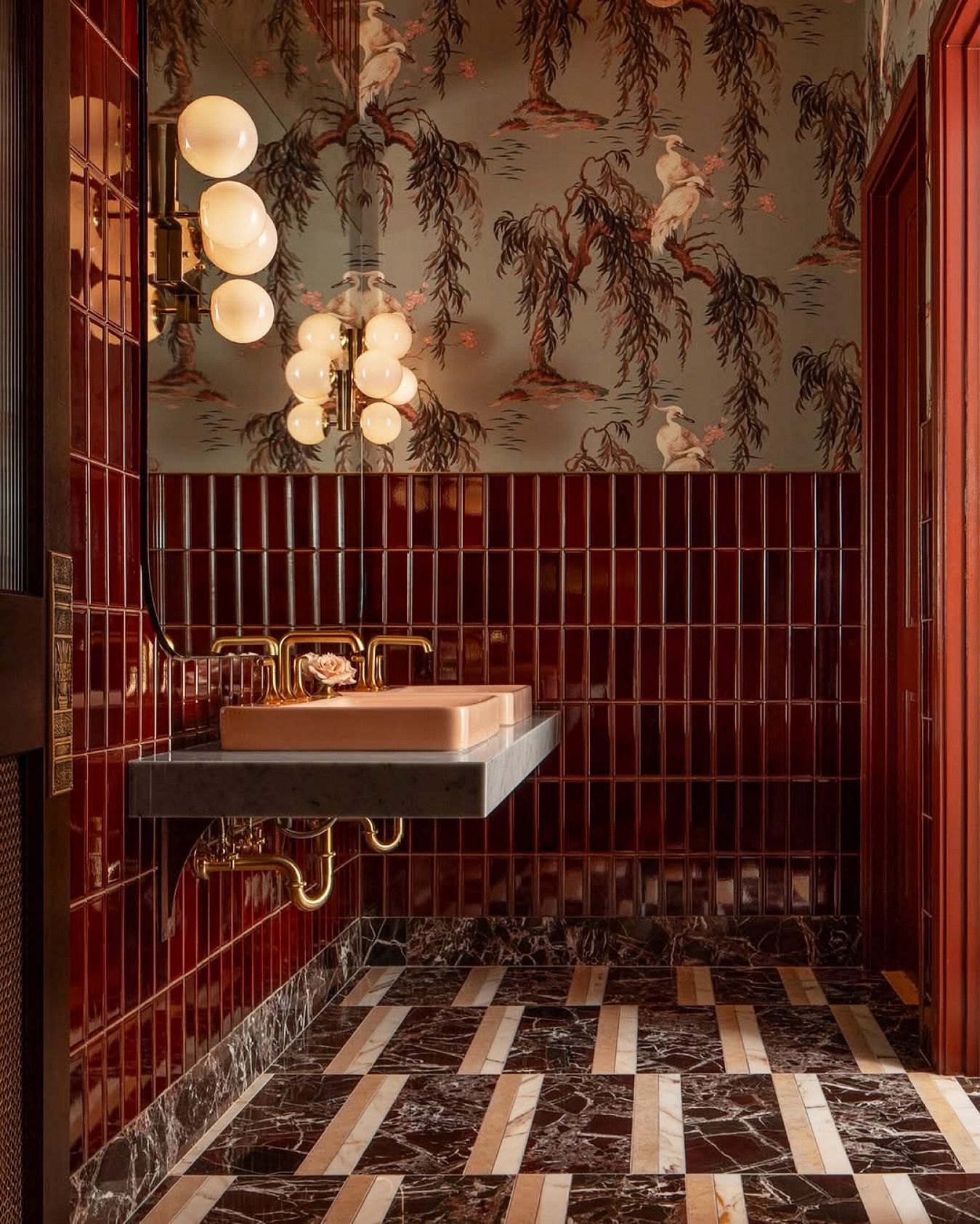 marble bathroom decor