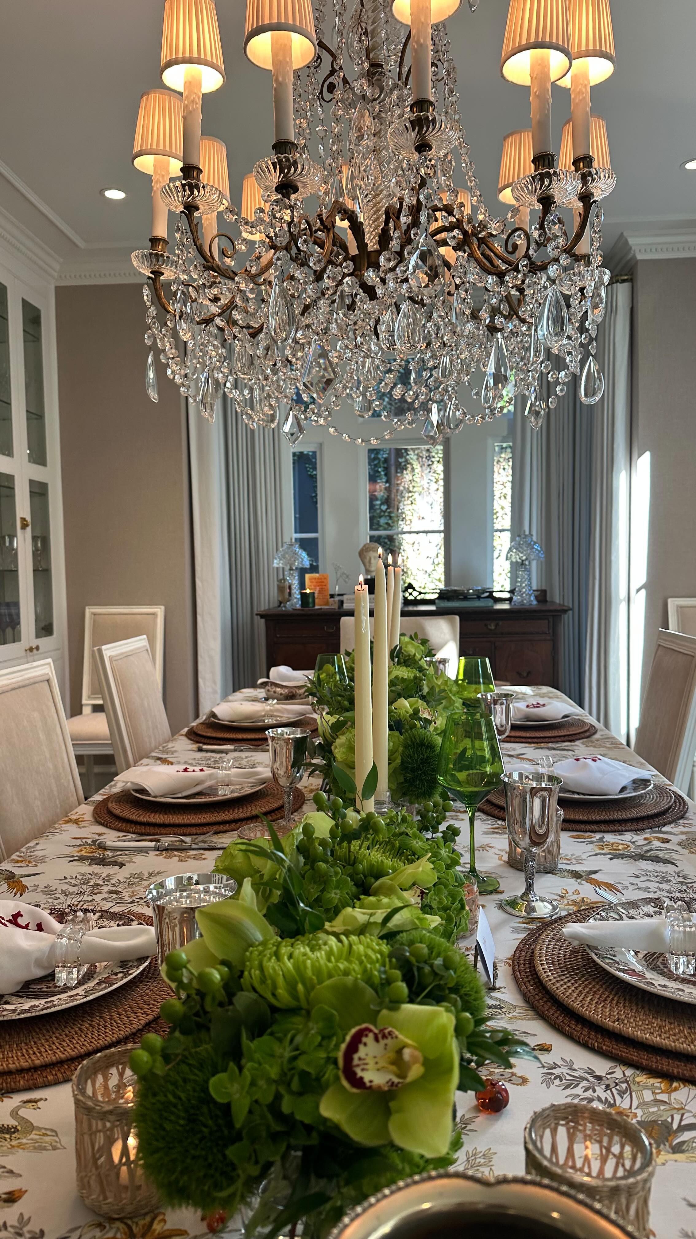 thanksgiving dining room table