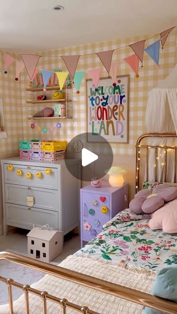 15 Colorful Kids Room Ideas In 15 Images For A Fun, Stylish Space 5 colorful kids room