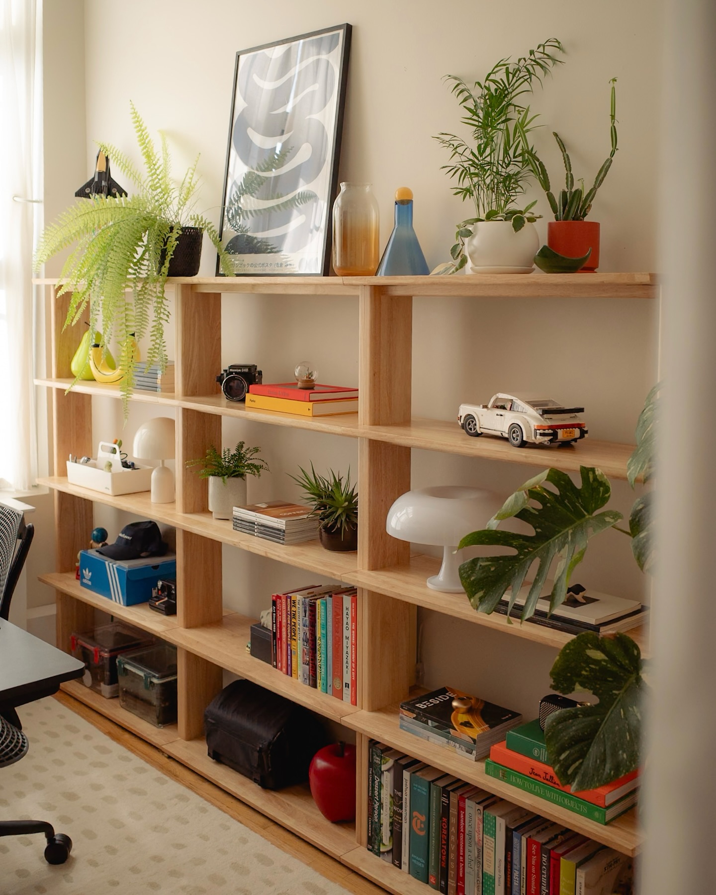 20 Genius Apartment Shelving Ideas To Steal Now (With 20 Inspiring Images) 10 apartment shelving ideas