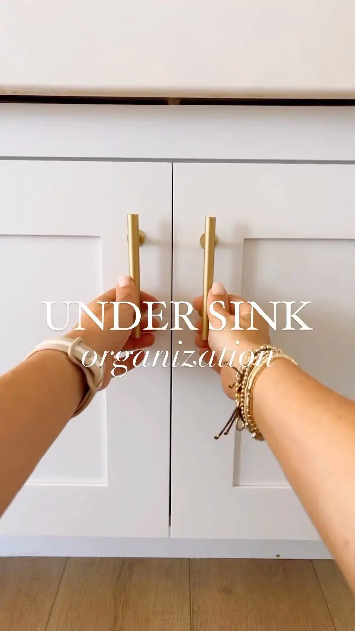 bathroom basket organization