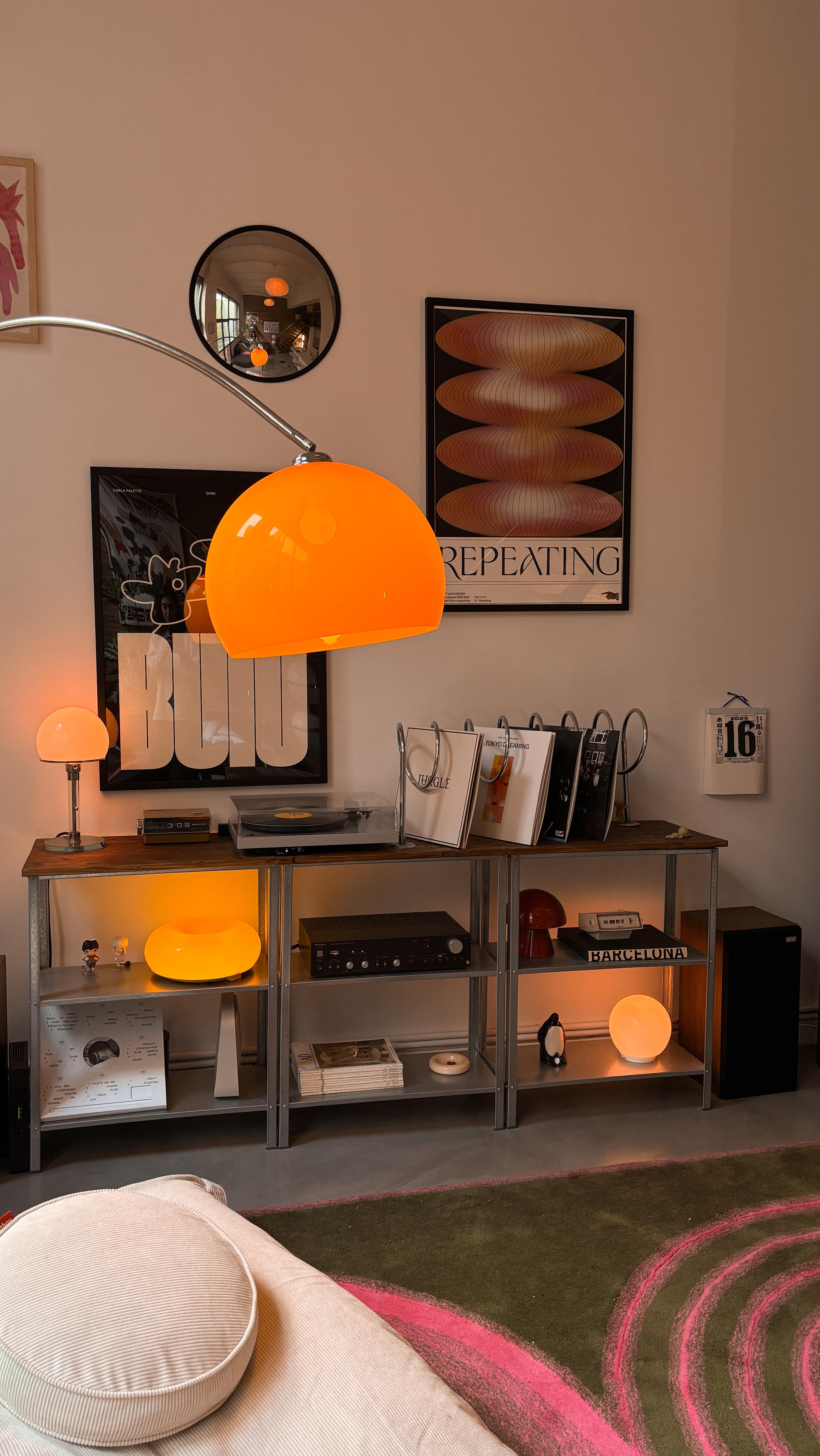 20 Genius Apartment Shelving Ideas To Steal Now (With 20 Inspiring Images) 1 apartment shelving ideas