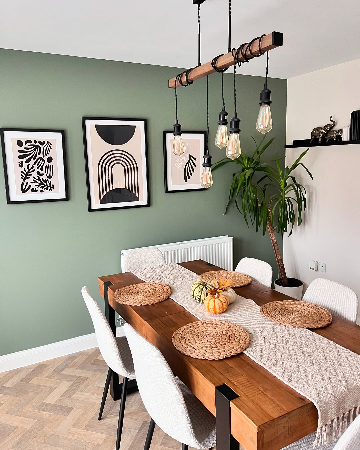 green dining room ideas