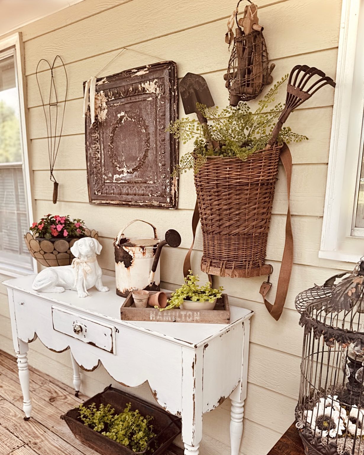 vintage garden decor