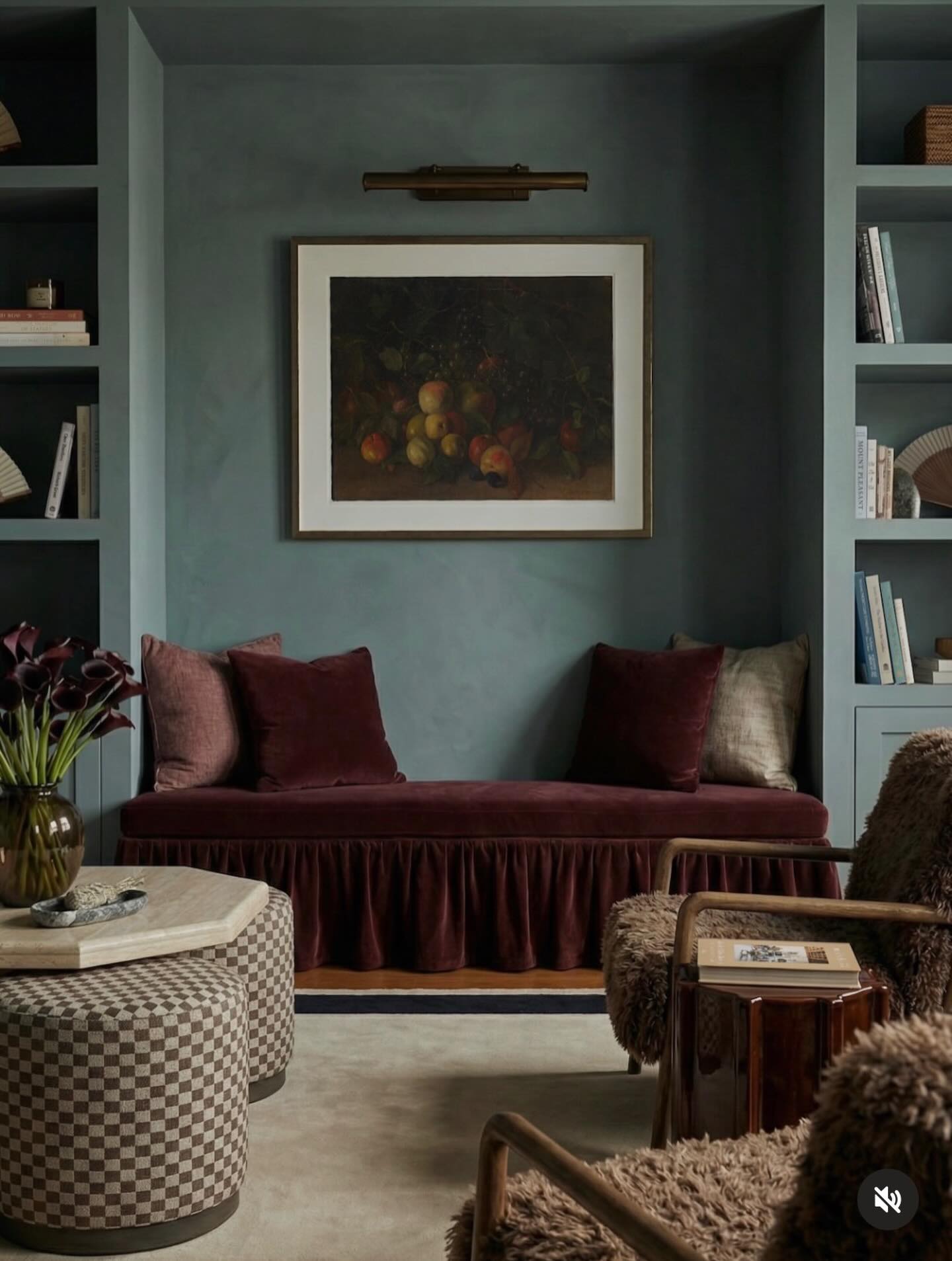 blue dining room decor