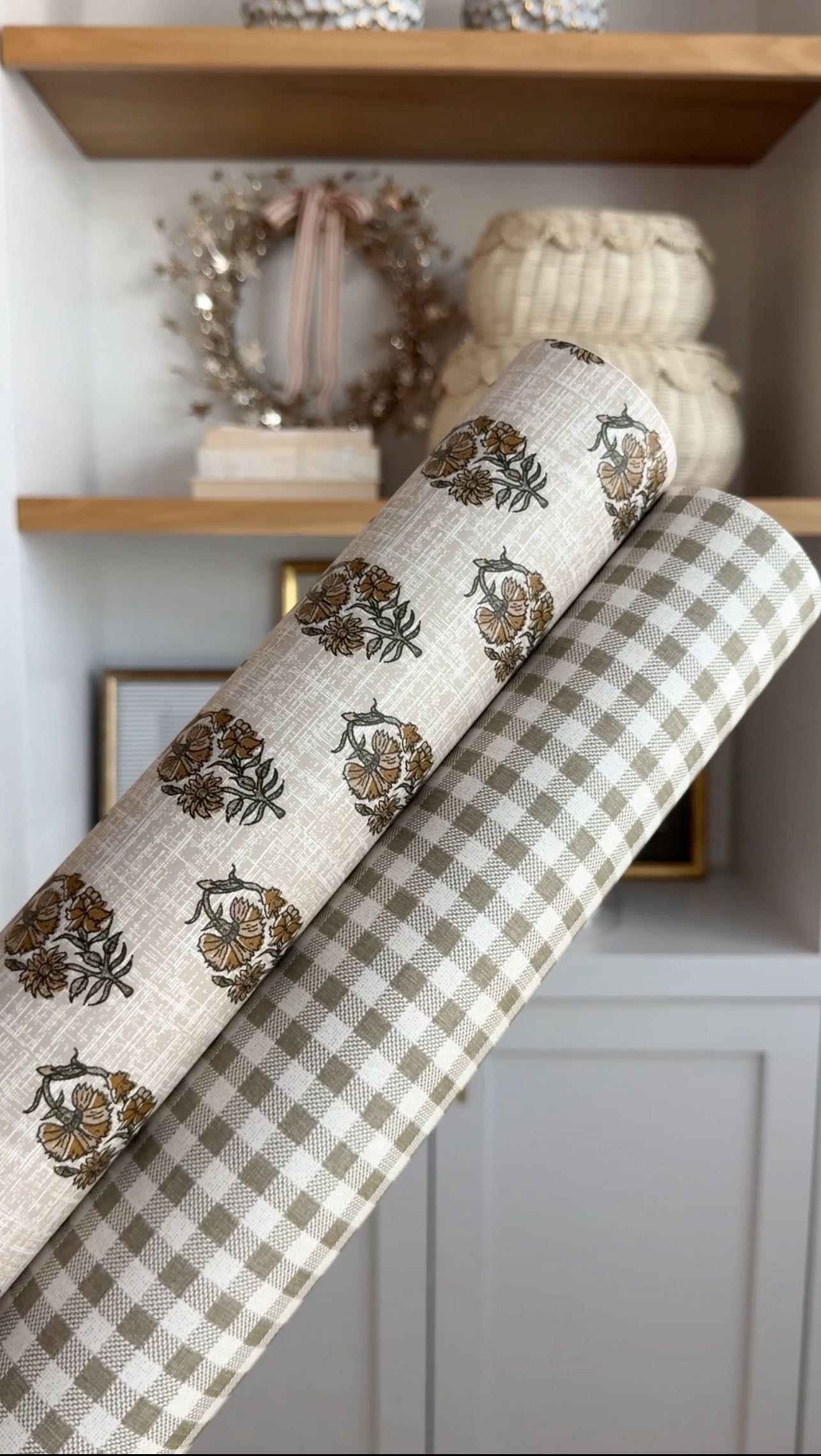 peel and stick wallpaper bedroom